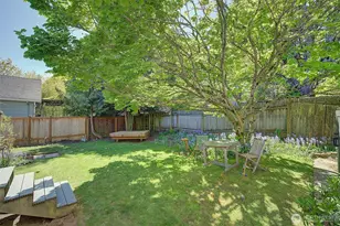 6827 36th Ave NE, Seattle, WA 98115 - Photo 19