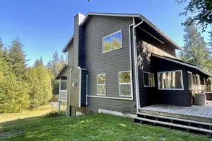 2497 Goss Ridge Rd, Freeland, WA 98249 - Photo 9