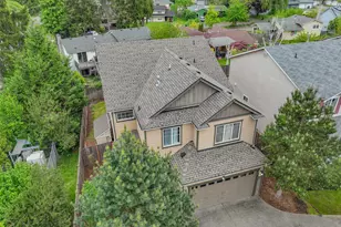 5708 Arcarro Ct SE SE, Lacey, WA 98503 - Photo 3