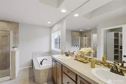 12855 NE 197th Place, Woodinville, WA 98072 - Photo 29