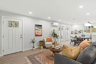 8117 17th Ave SW, Seattle, WA 98106 - Photo 3