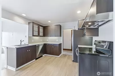 2025 Boylston Avenue E, Seattle, WA 98102 - Photo 21