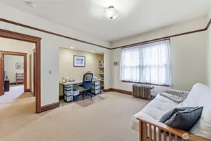 2025 Boylston Ave E, Seattle, WA 98102 - Photo 15