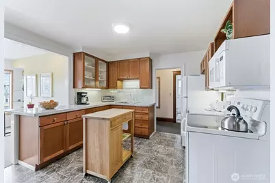 2025 Boylston Avenue E, Seattle, WA 98102 - Photo 29