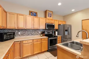 734 Glenmore Loop, Port Orchard, WA 98366 - Photo 7