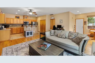 734 Glenmore Loop, Port Orchard, WA 98366 - Photo 5