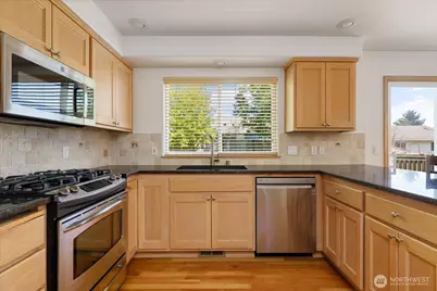 726 SW Puffin Street, Oak Harbor, WA 98277 - Photo 13