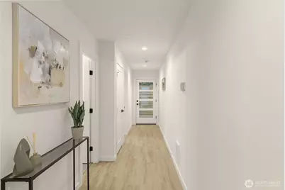 4420 Midvale Avenue N, Seattle, WA 98103 - Photo 3