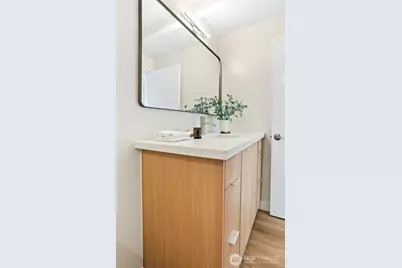 2122 Halleck Avenue SW, Seattle, WA 98116 - Photo 23