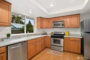 12821 87th Ave NE, Kirkland, WA 98034 - Photo 17