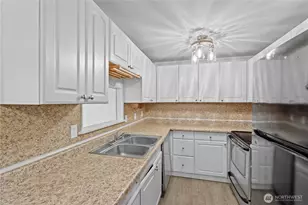 3236 Phillips Ave, Bremerton, WA 98310 - Photo 9
