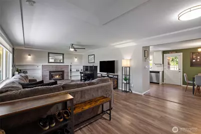 123 115th Street E, Tacoma, WA 98445 - Photo 7