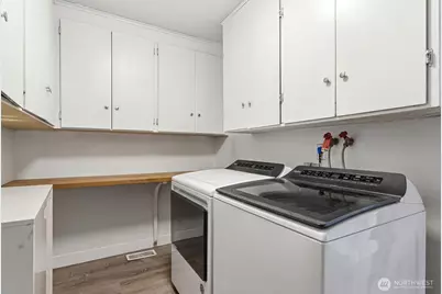 2735 26th Street SE, Auburn, WA 98002 - Photo 31