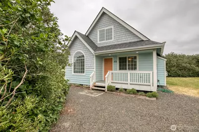 476 Trustee Street SW, Ocean Shores, WA 98569 - Photo 1