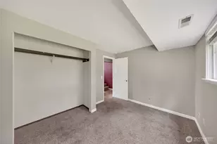 945 Walker Ave, Oak Harbor, WA 98277 - Photo 19
