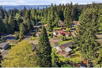 21225 96th Avenue W, Edmonds, WA 98020 - Photo 39