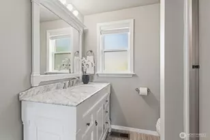 21225 96th Ave W, Edmonds, WA 98020 - Photo 23