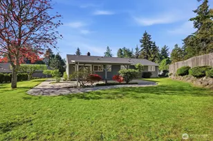 21225 96th Ave W, Edmonds, WA 98020 - Photo 33