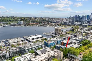 701 Galer St, Seattle, WA 98109 - Photo 33