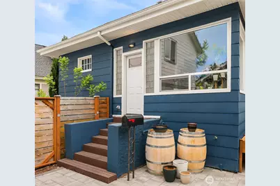 6411 Woodland Place N, Seattle, WA 98103 - Photo 23