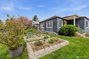 544 Whitworth Ave S, Renton, WA 98057 - Photo 3