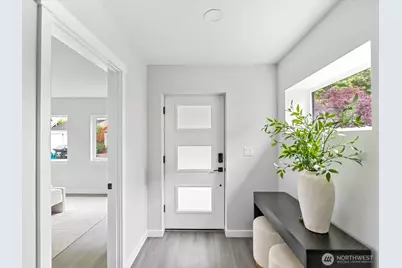 6025 47th Avenue S #A, Seattle, WA 98118 - Photo 3