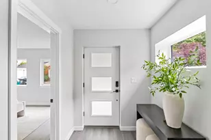 6025 47th Ave S, Seattle, WA 98118 - Photo 3