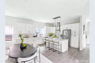 6025 47th Avenue S #A, Seattle, WA 98118 - Photo 11