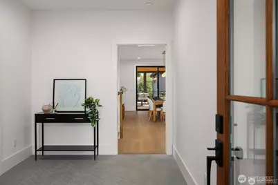 2615 NE 87th Street, Seattle, WA 98115 - Photo 3
