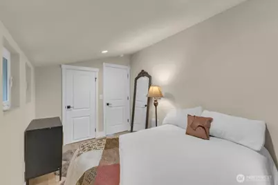 1273 Beach Drive E, Port Orchard, WA 98366 - Photo 31