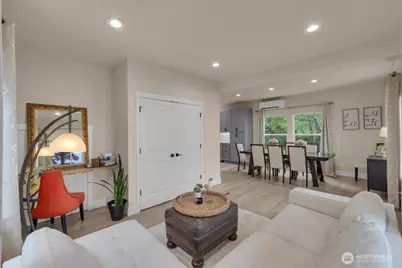 1273 Beach Drive E, Port Orchard, WA 98366 - Photo 11