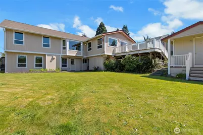 2004 7th Street SW, Puyallup, WA 98371 - Photo 29