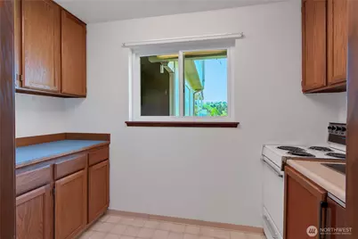 2004 7th Street SW, Puyallup, WA 98371 - Photo 25