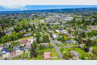 2004 7th Street SW, Puyallup, WA 98371 - Photo 37
