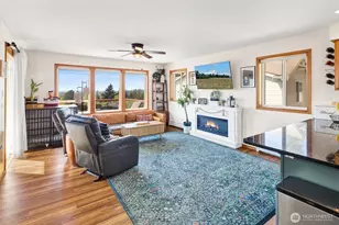 1818 35th St, Bellingham, WA 98229 - Photo 3