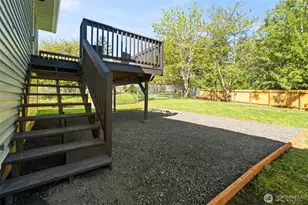 290 NE Torval Canyon Rd, Poulsbo, WA 98370 - Photo 27