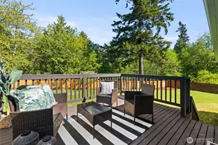 290 NE Torval Canyon Rd, Poulsbo, WA 98370 - Photo 23