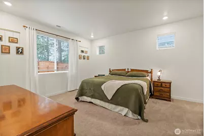 17843 126th Street E, Bonney Lake, WA 98391 - Photo 23