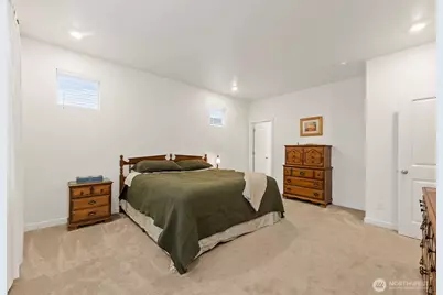 17843 126th Street E, Bonney Lake, WA 98391 - Photo 25