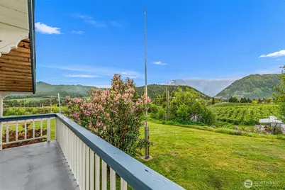 9950 North Road, Leavenworth, WA 98826 - Photo 23