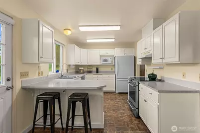 9950 North Road, Leavenworth, WA 98826 - Photo 17