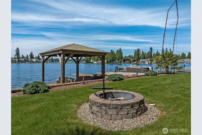 6804 Vandermark Road, Bonney Lake, WA 98391 - Photo 37