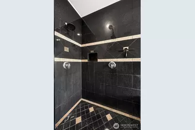 6804 Vandermark Road, Bonney Lake, WA 98391 - Photo 25