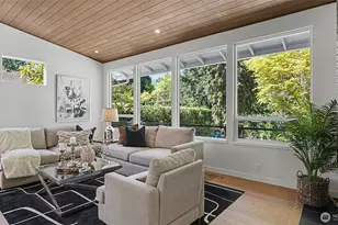 6560 W Mercer Way, Mercer Island, WA 98040 - Photo 3