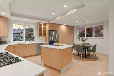 2290 140th Way SE, Bellevue, WA 98007 - Photo 13