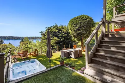 7447 W Mercer Way, Mercer Island, WA 98040 - Photo 35