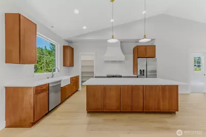 130 Gassman Road, Castle Rock, WA 98611 - Photo 9