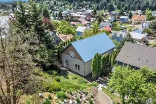 303 N B St, Roslyn, WA 98941 - Photo 23