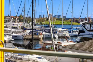 2466 Westlake Ave N, Seattle, WA 98109 - Photo 27