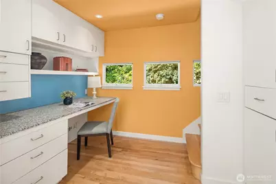 2466 Westlake Avenue N #19, Seattle, WA 98109 - Photo 15
